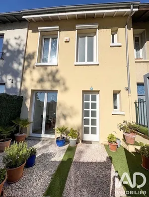 Maison de ville à Villeurbanne (69100)