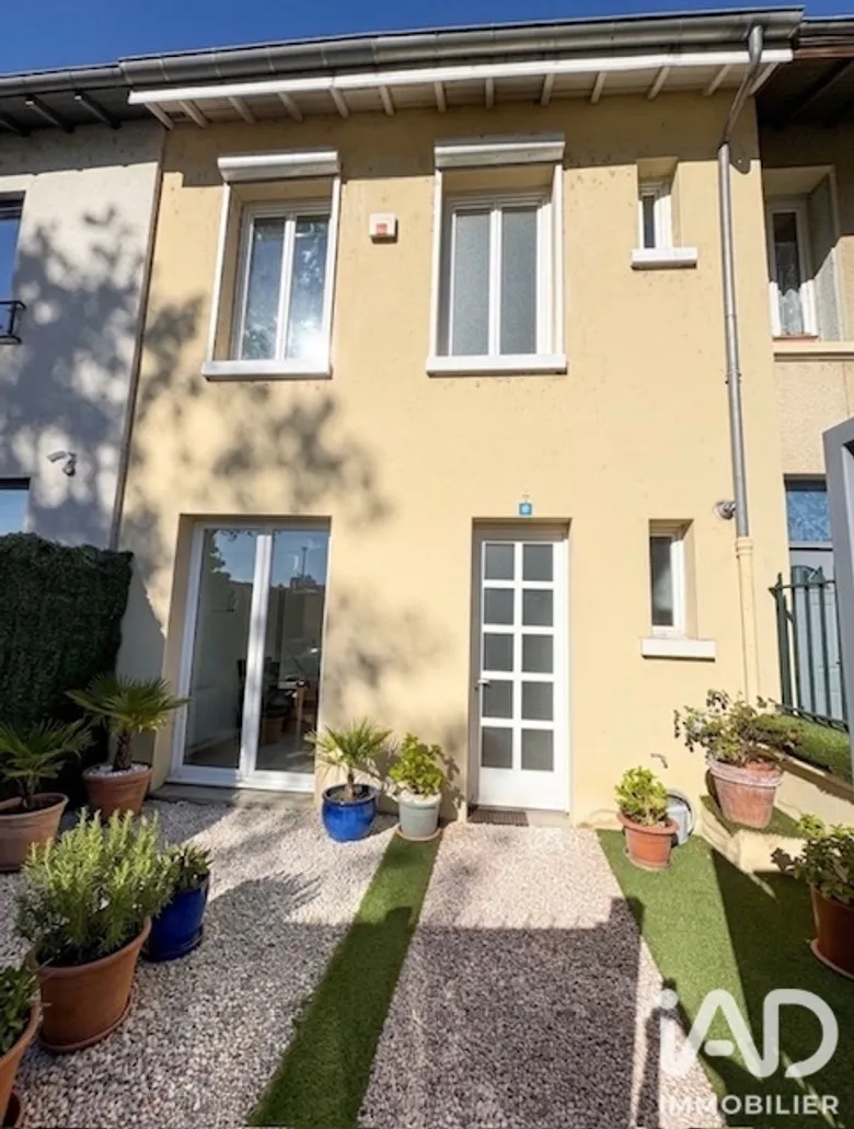 Maison 8 pièces 163 m² · à Villeurbanne · 163 m² · 799 000 €