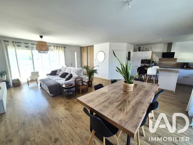 House in Cubzac-les-Ponts (33240)