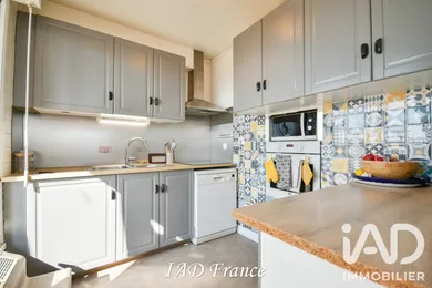 Apartment in Vélizy-Villacoublay (78140)