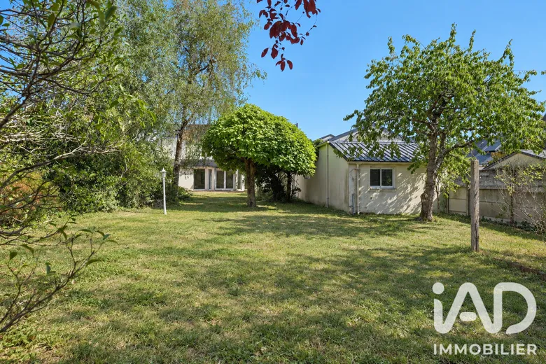 Maison 9 pièces 205 m² · à Nantes · 205 m² · 559 900 €