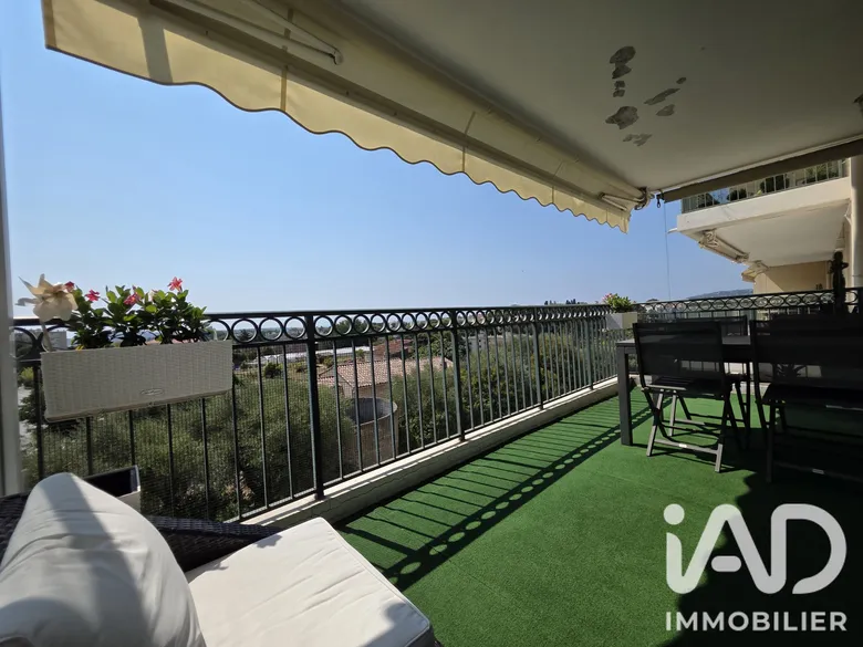 Appartement 4 pièces 76 m² · à Antibes · 76 m² · 417 000 €