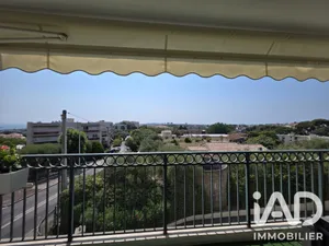 Apartment in Antibes (06600)