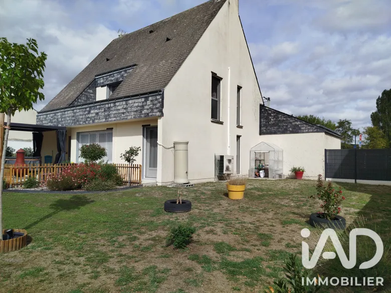 Maison 6 pièces 117 m² · à Bourgueil · 117 m² · 228 000 €