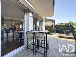 Duplex in Sales (74150)