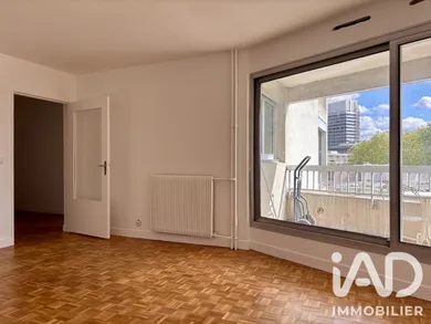 Appartement à Cergy (95000)