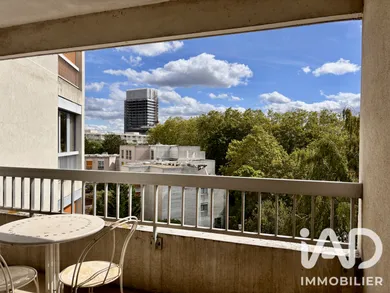 Appartement à Cergy (95000)