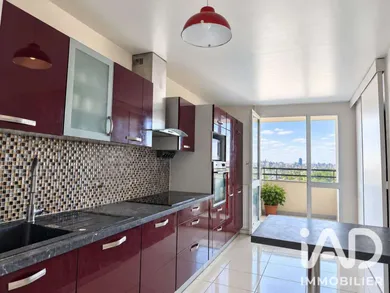 Apartment in Créteil (94000)