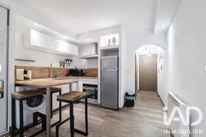 Appartement à Saint-Cyr-sur-Mer (83270)
