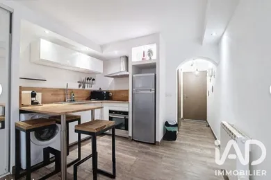 Appartement à Saint-Cyr-sur-Mer (83270)