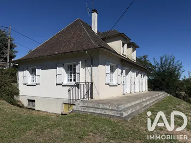 House in Sansac-de-Marmiesse (15130)