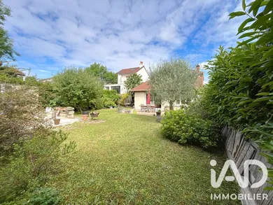 House in Marnes-la-Coquette (92430)