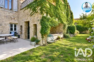 Maison traditionnelle à Lagrasse (11220)