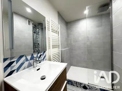 Apartment in Saint-Égrève (38120)