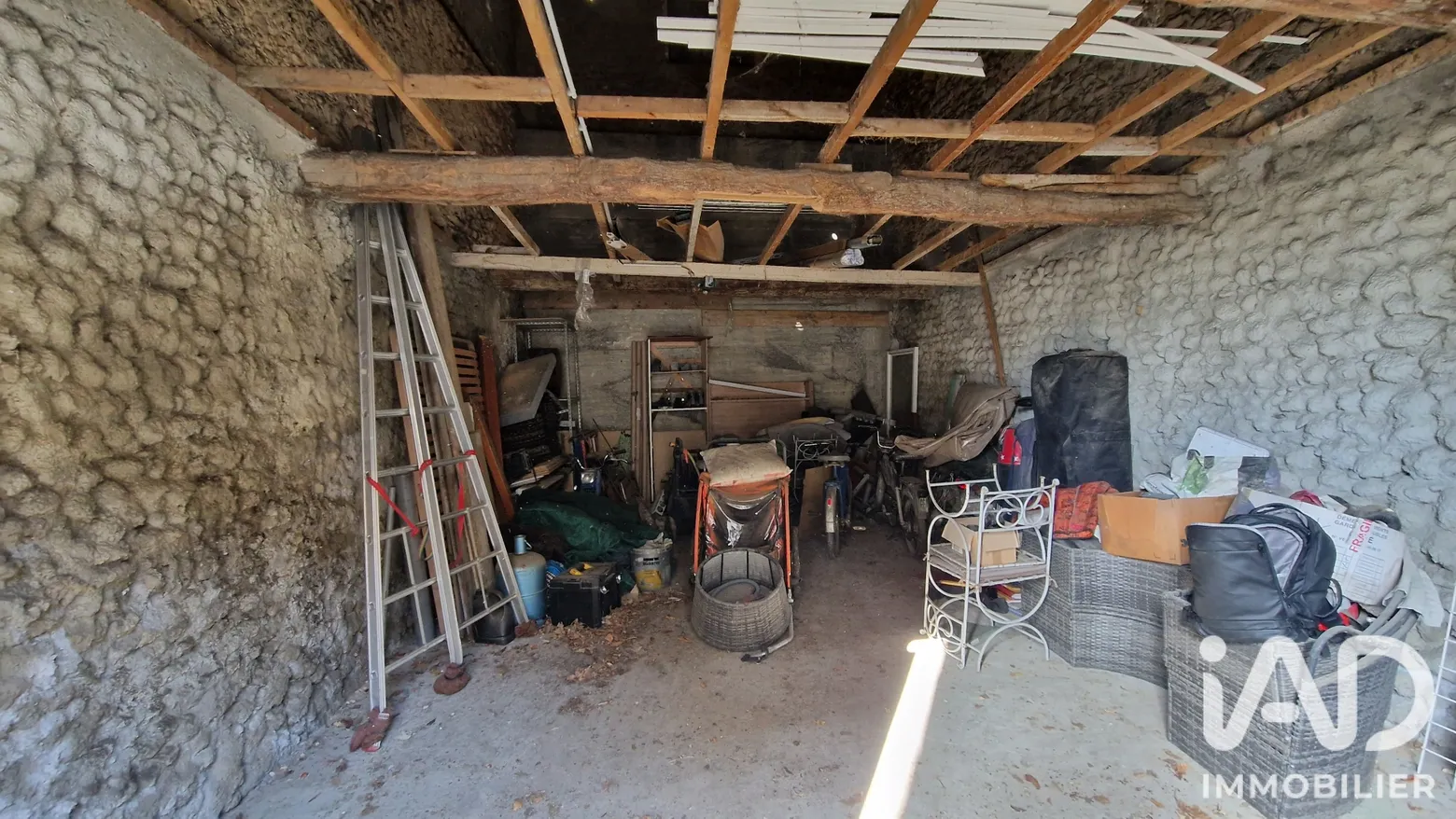 Vente maison à Valensole (04210) : grange 1 pièce 32 m² - 2099809 — 3
