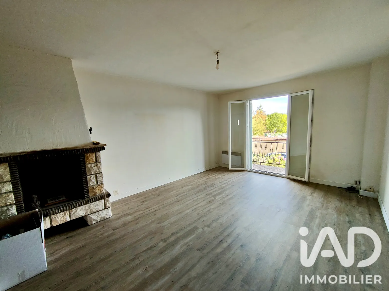 Vente maison à Saint-Brisson-sur-Loire (45500) : maison de village 4 pièces 80 m² - 2103654 — 3