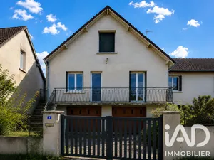 Village house in Saint-Brisson-sur-Loire (45500)
