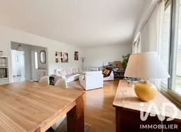 Apartment in Maisons-Laffitte (78600)