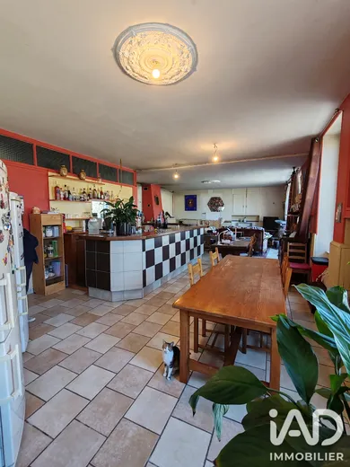 Townhouse in Cremeaux (42260)