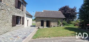 Maison de village à Céaux (50220)