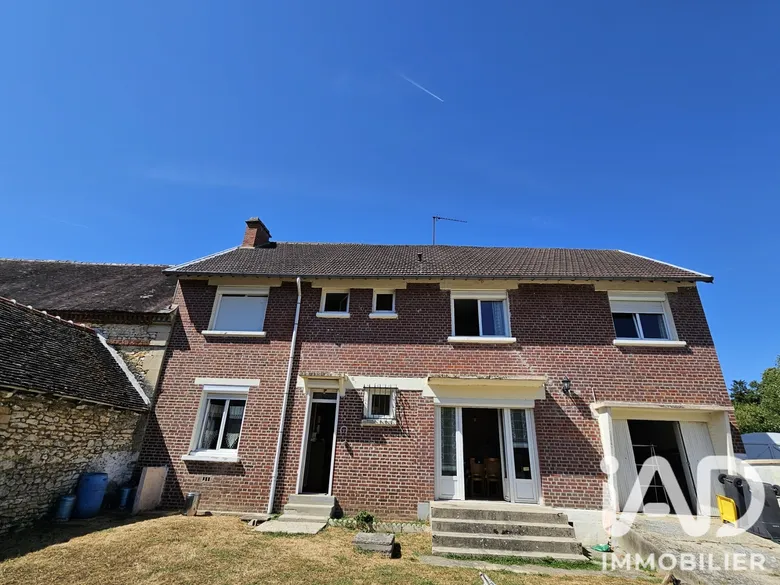 Maison 8 pièces 143 m² · à Allonne · 143 m² · 209 000 €