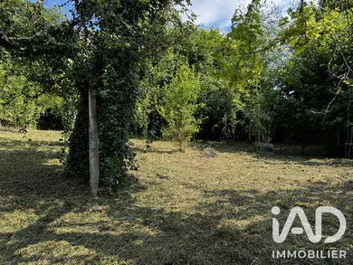 Terrain à bâtir à Langres (52200)