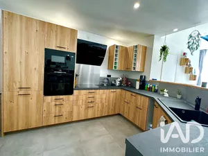 Apartment in Oulchy-le-Château (02210)