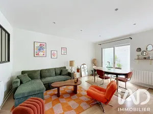 Apartment in Bordeaux (33100)