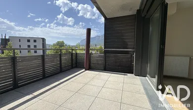Apartment in Crolles (38920)