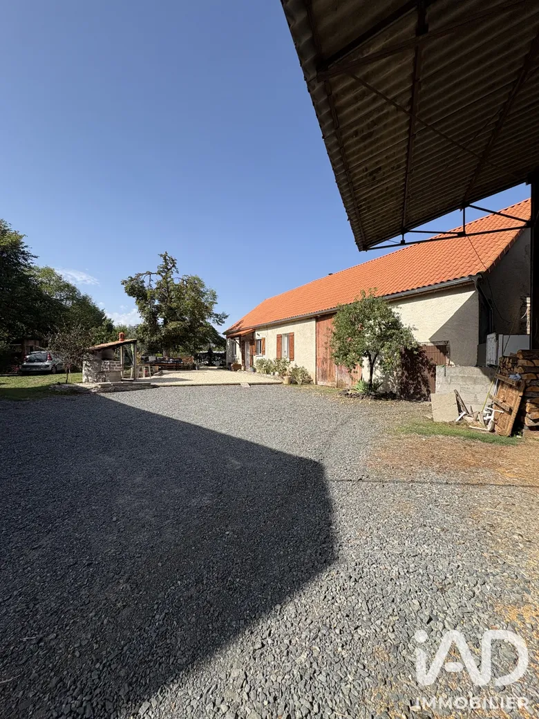 Maison 3 pièces 85 m² · à Hauterive · 85 m² · 238 000 €