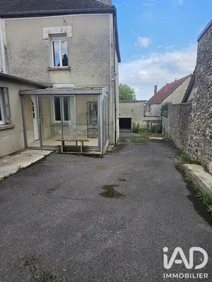 Village house in Igny-Comblizy (51700)