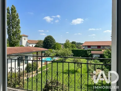 Appartement à Ustaritz (64480)
