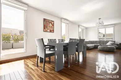 Duplex à Montigny-le-Bretonneux (78180)