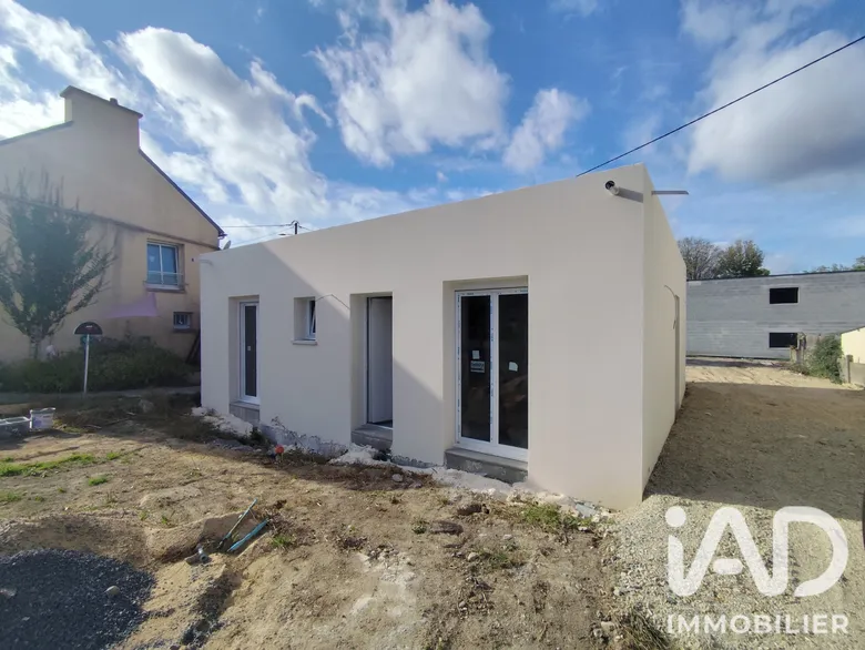Maison 5 pièces 66 m² · à Bains sur Oust · 66 m² · 172 000 €