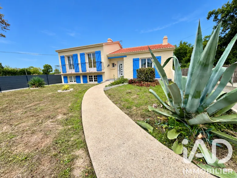 Maison 5 pièces 108 m² · à Sallertaine · 108 m² · 253 500 €