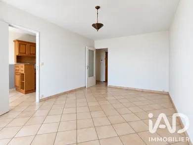 Appartement à Fleury-les-Aubrais (45400)