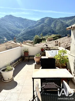 Maison de village à Le Mas (06910)