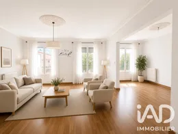Apartment in SENS (89100)