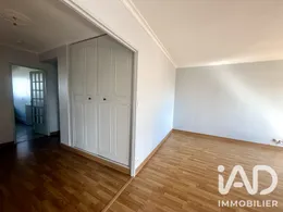 Apartment in SENS (89100)
