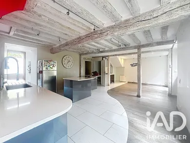 Maison de village à Montfort-l'Amaury (78490)