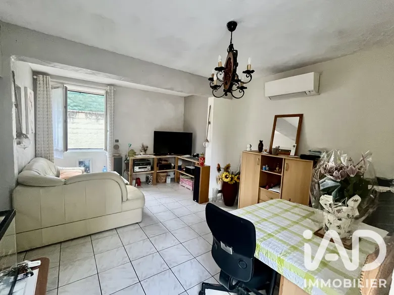 Maison 5 pièces 66 m² · à Corbeil-Essonnes · 66,4 m² · 208 000 €