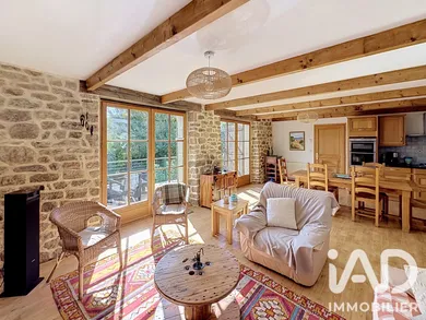 Maison traditionnelle à Le Croisty (56540)