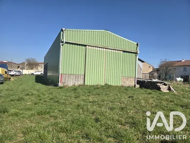 Grange à Mangiennes (55150)