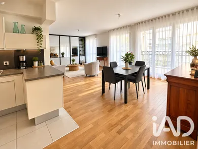 Apartment in Saint-Leu-la-Forêt (95320)