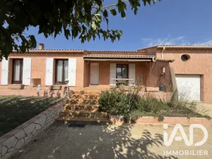 Traditional house in Lapalud (84840)