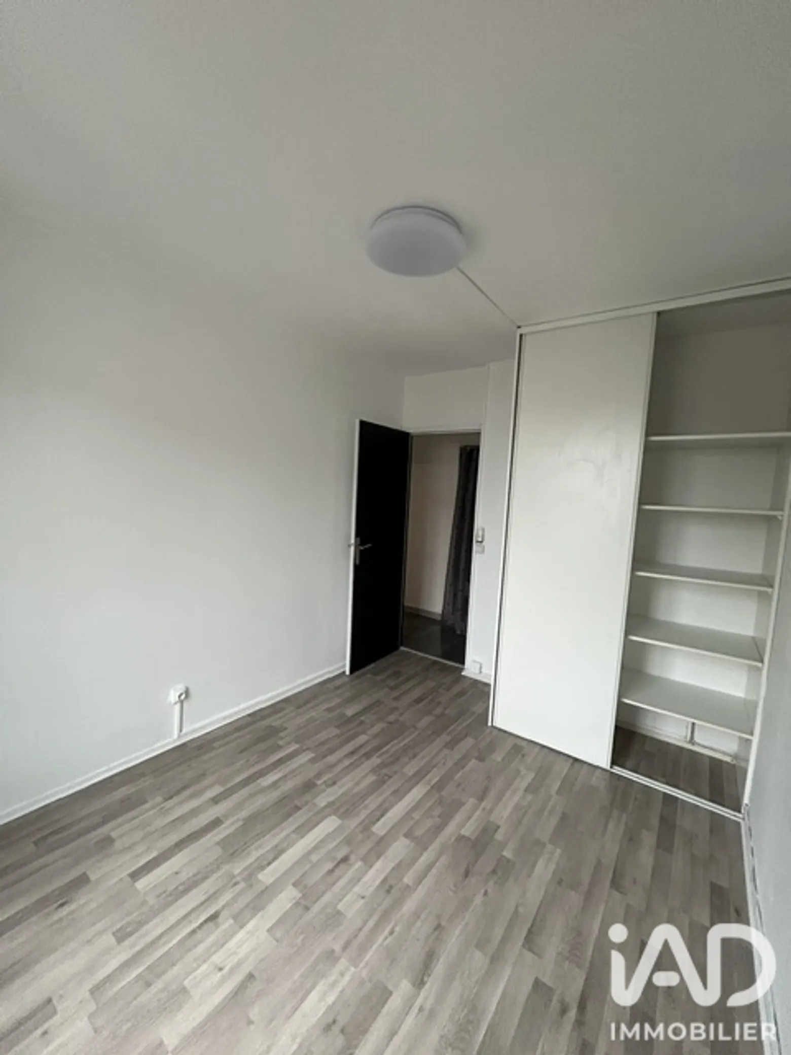 Vente appartement à Laval (53000) : appartement 2 pièces 54 m² - 2106378 — 3