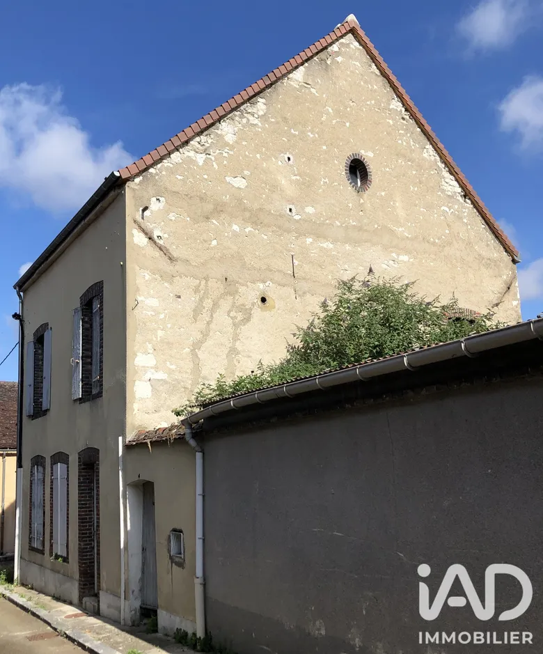 Maison 4 pièces 165 m² · à Brienon-sur-Armançon · 165 m² · 85 000 €