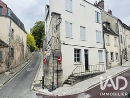 Building in Provins (77160)