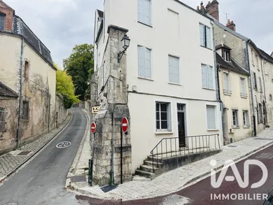 Immeuble à Provins (77160)