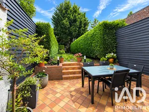 Townhouse in La Chapelle-d'Armentières (59930)